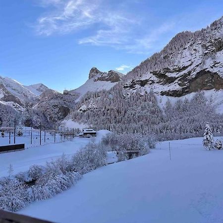 Waterfall View Кандерштег Экстерьер фото